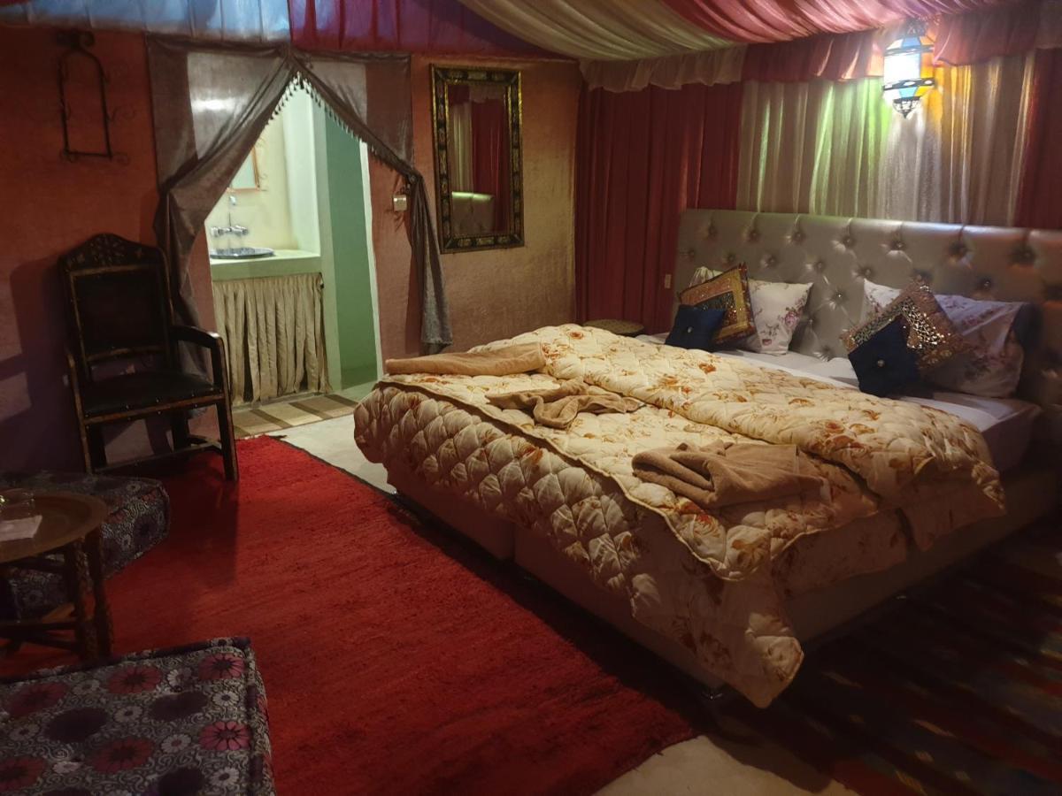 Auberge Sahara Garden Lac Yasmins Екстериор снимка