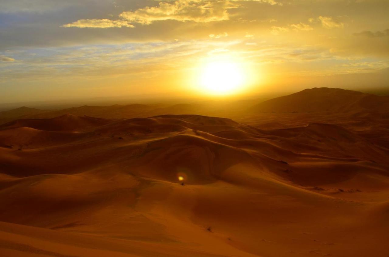 Auberge Sahara Garden Lac Yasmins Екстериор снимка