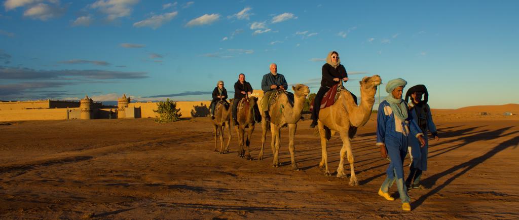Auberge Sahara Garden Lac Yasmins Екстериор снимка